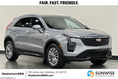2025 Cadillac XT4 Premium Luxury
