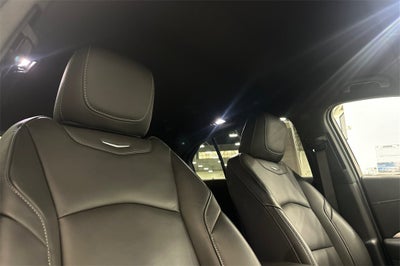 2025 Cadillac XT4 Premium Luxury