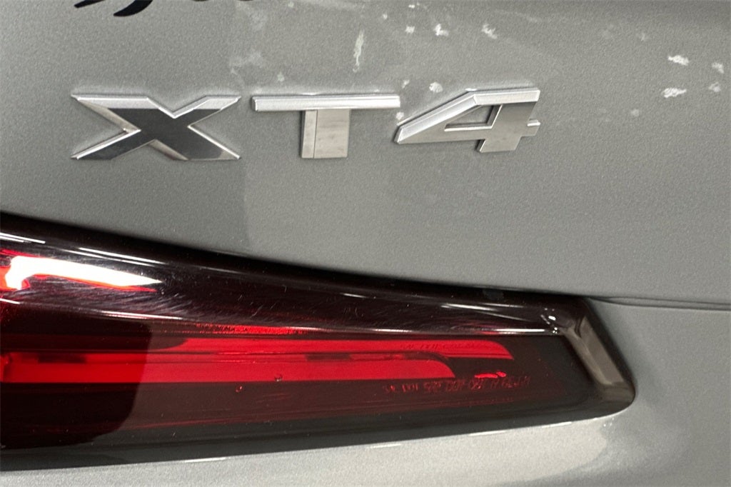 2025 Cadillac XT4 Premium Luxury