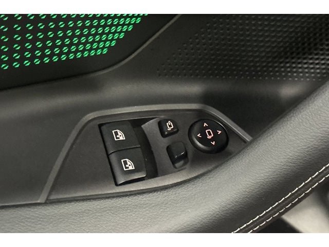 2025 BMW 2 Series 230i