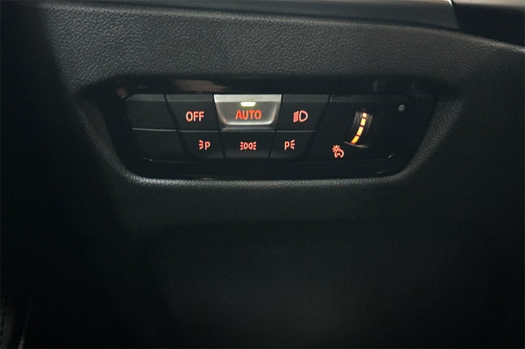 2025 BMW 2 Series 230i