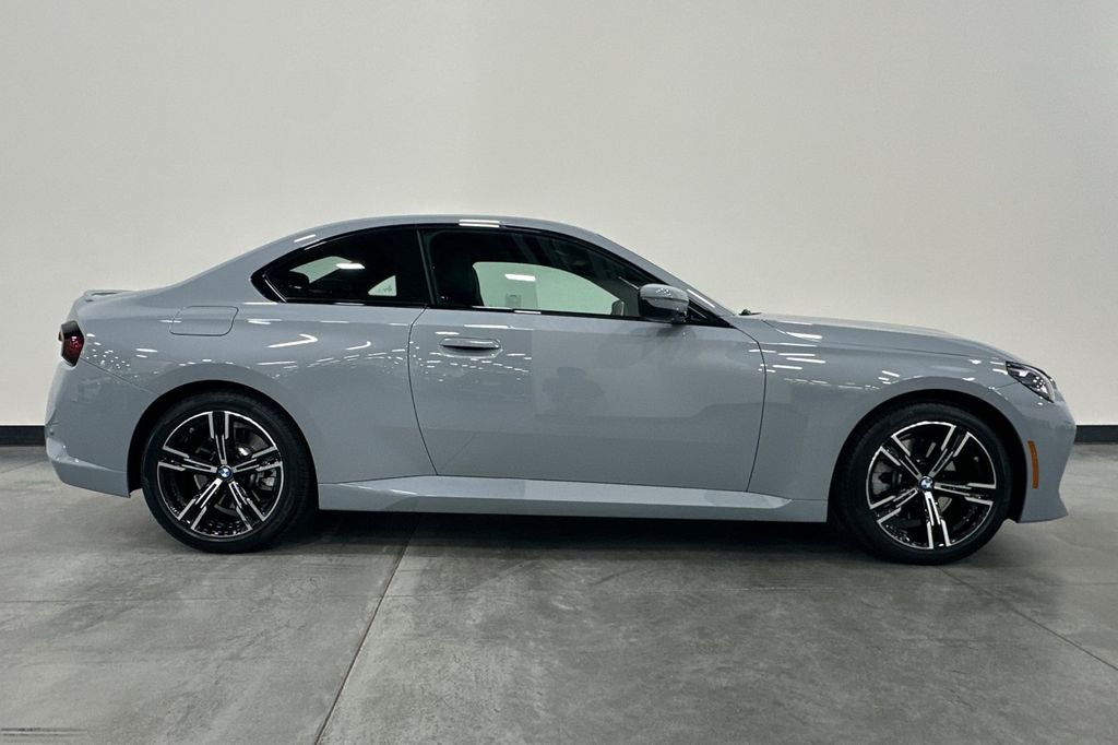 2025 BMW 2 Series 230i xDrive