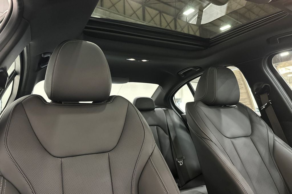 2024 BMW 3 Series 330e iPerformance