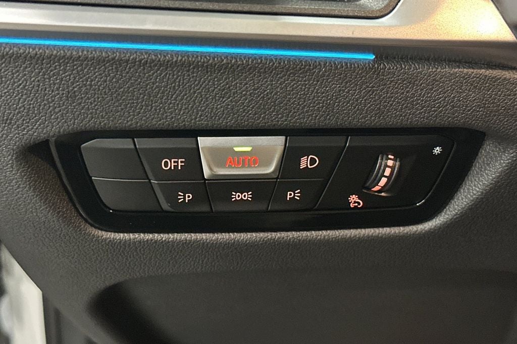 2024 BMW 3 Series 330e iPerformance
