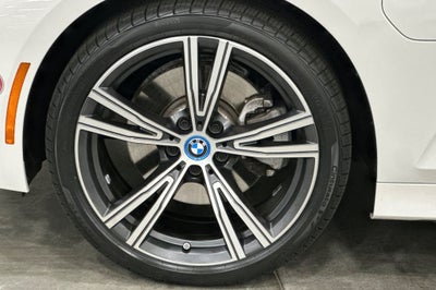2024 BMW 3 Series 330e iPerformance