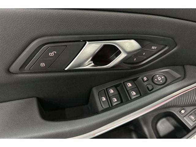 2024 BMW 3 Series 330e iPerformance