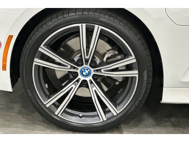 2024 BMW 3 Series 330e iPerformance