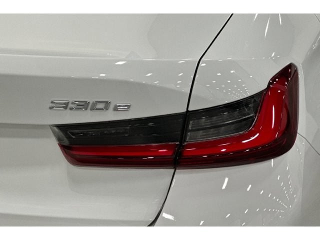 2024 BMW 3 Series 330e iPerformance