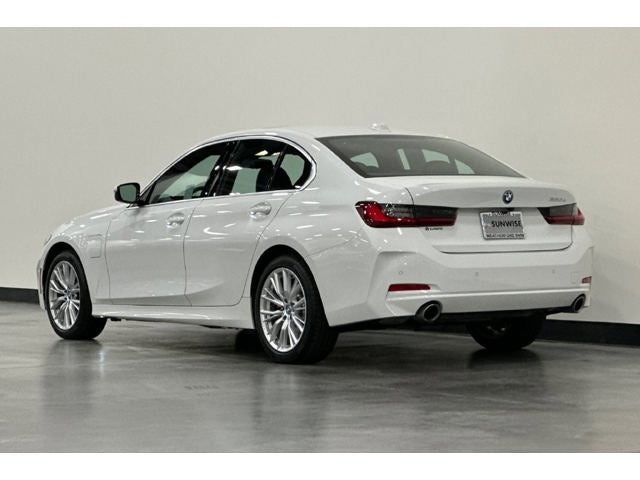 2024 BMW 3 Series 330e iPerformance