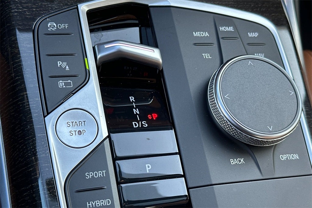 2023 BMW 3 Series 330e iPerformance