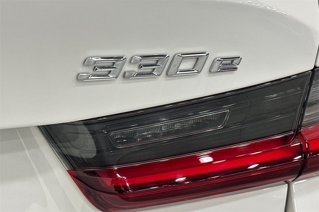 2023 BMW 3 Series 330e iPerformance