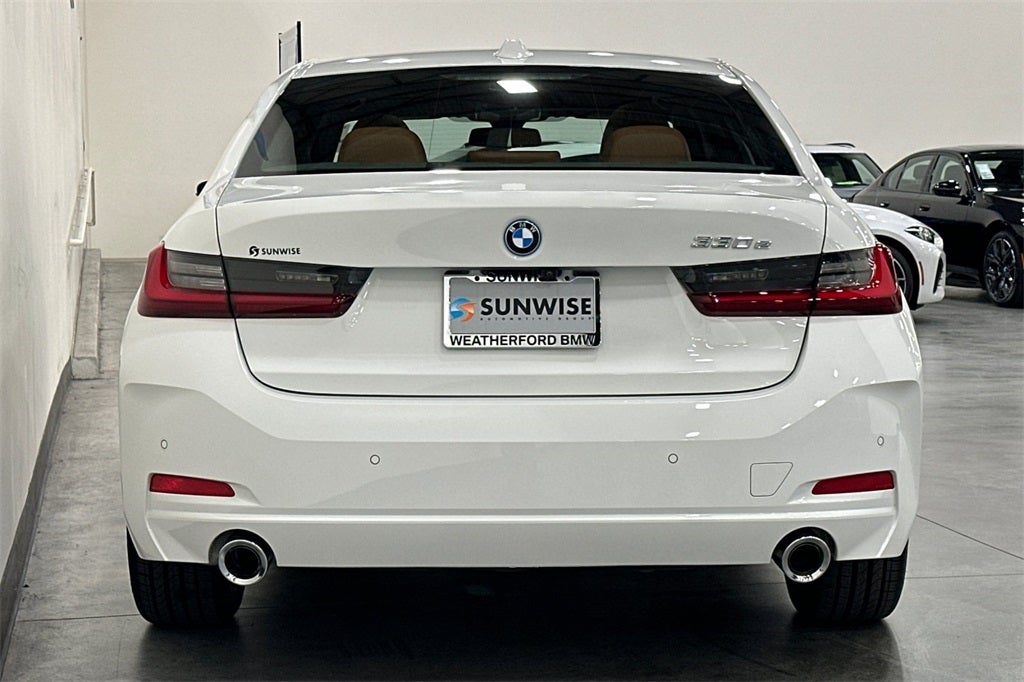 2023 BMW 3 Series 330e iPerformance