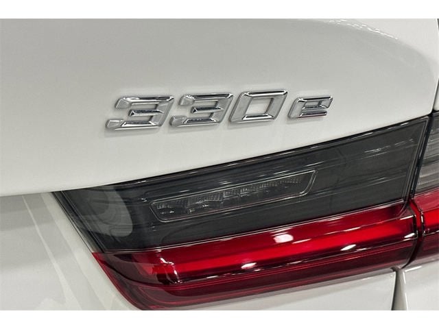 2023 BMW 3 Series 330e iPerformance