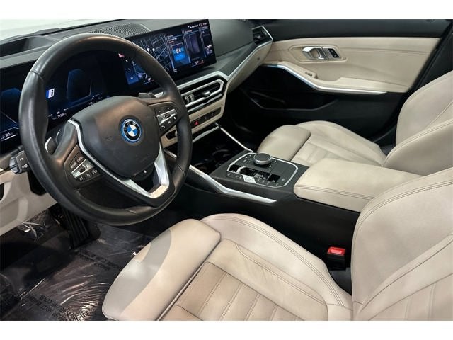 2023 BMW 3 Series 330e iPerformance