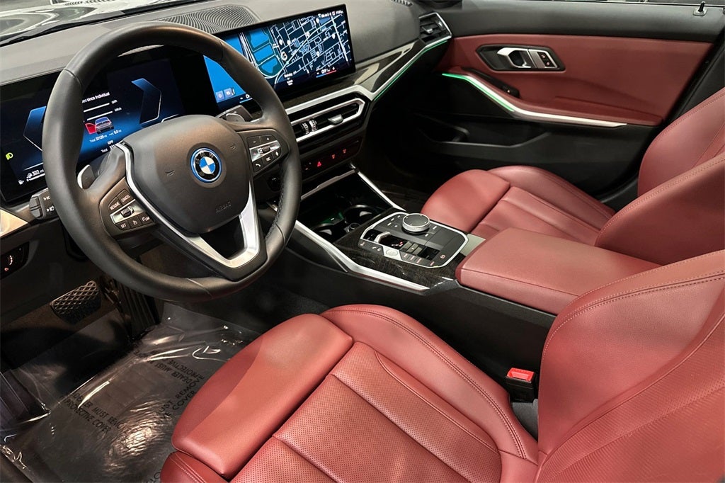 2023 BMW 3 Series 330e iPerformance