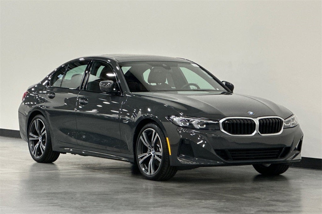 2023 BMW 3 Series 330e iPerformance