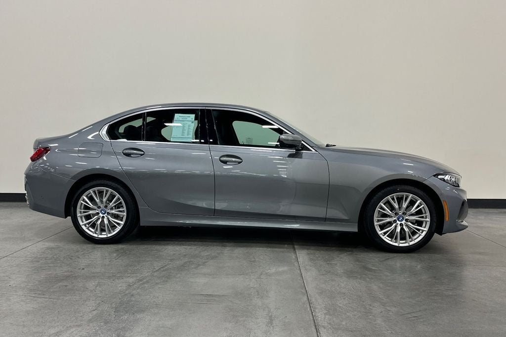 2024 BMW 3 Series 330e iPerformance