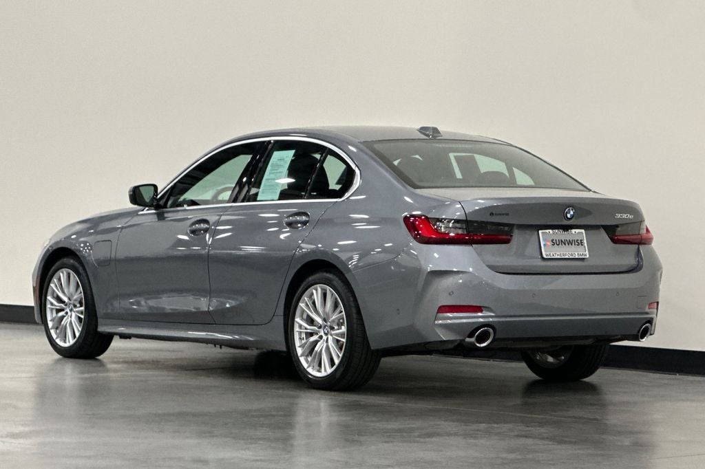 2024 BMW 3 Series 330e iPerformance