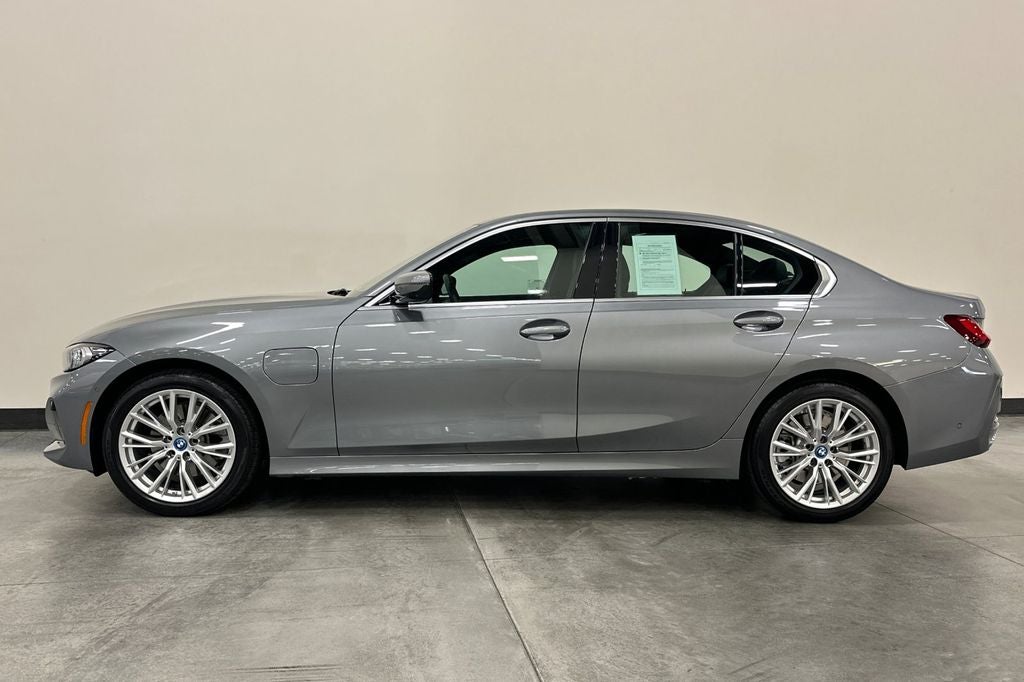2024 BMW 3 Series 330e iPerformance