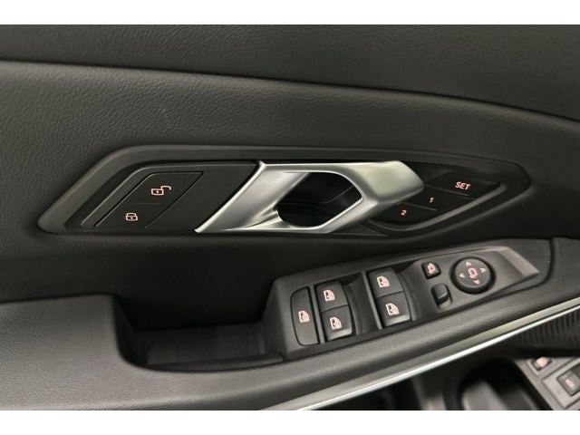 2024 BMW 3 Series 330e iPerformance