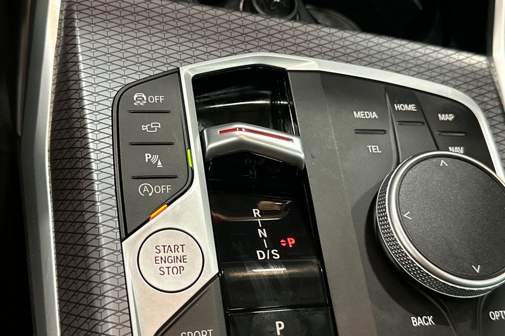 2025 BMW 3 Series M340i