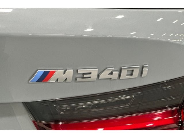 2025 BMW 3 Series M340i