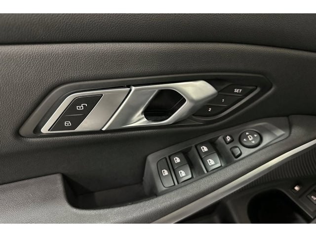 2021 BMW 3 Series 330e iPerformance