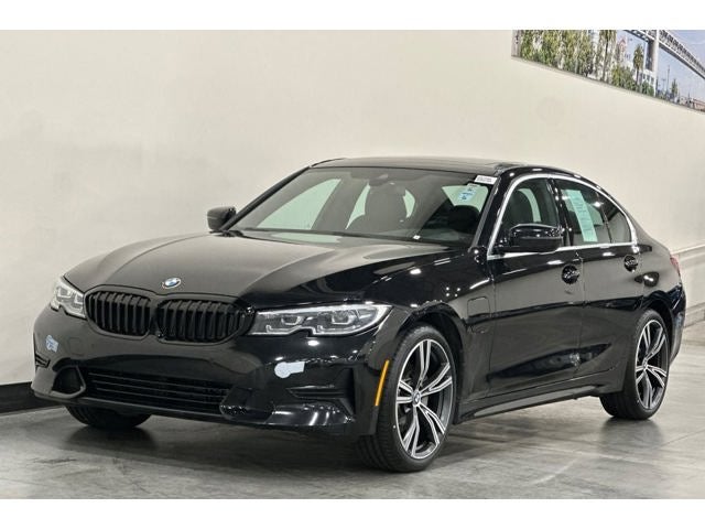2021 BMW 3 Series 330e iPerformance