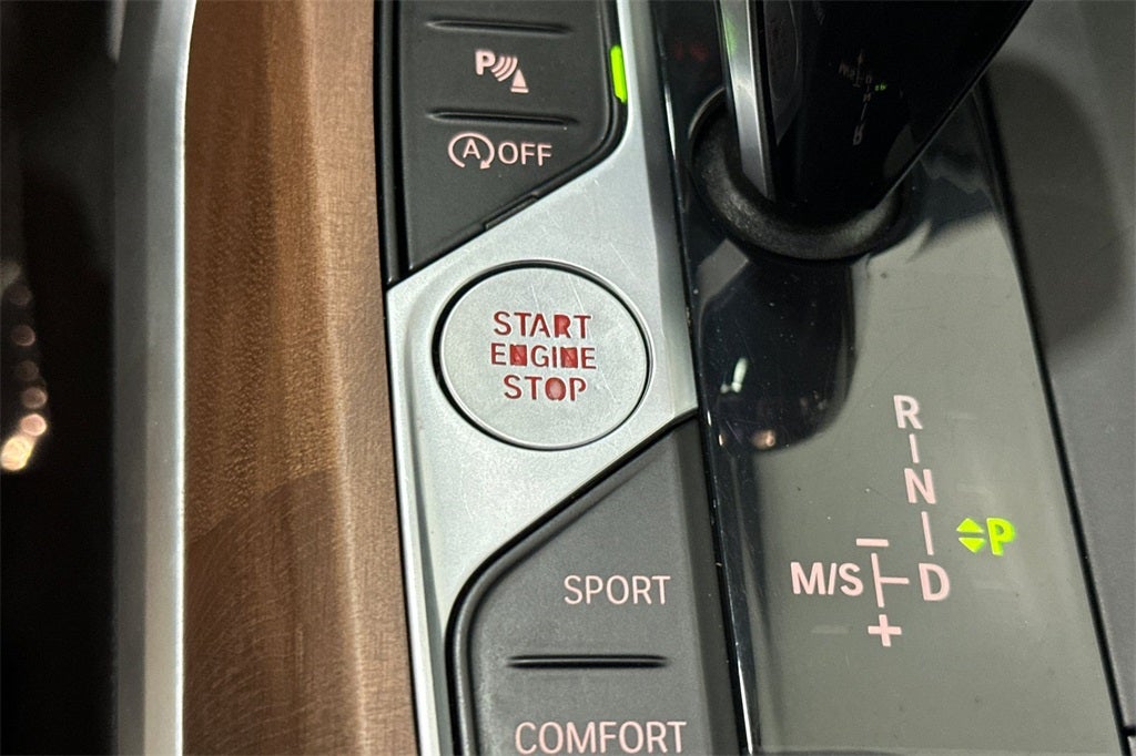 2021 BMW 3 Series 330i