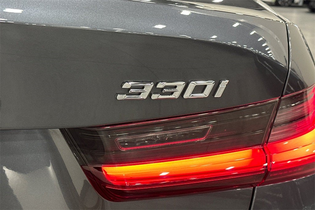 2021 BMW 3 Series 330i