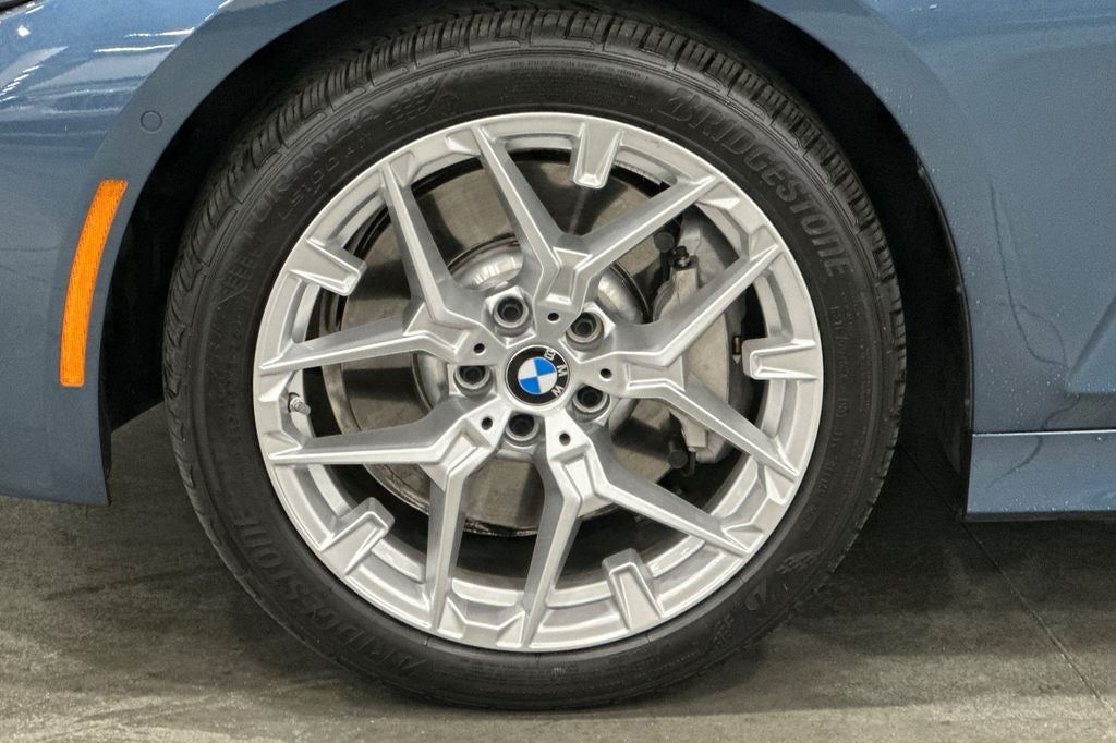 2025 BMW 3 Series 330i