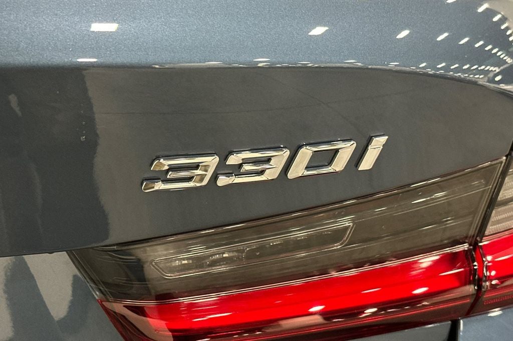 2025 BMW 3 Series 330i