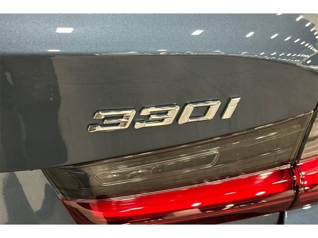 2025 BMW 3 Series 330i
