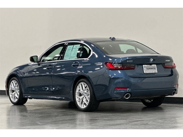 2025 BMW 3 Series 330i