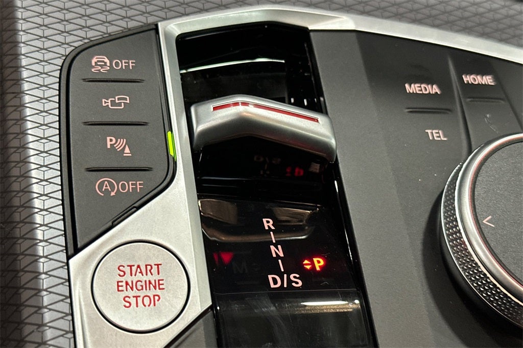 2026 BMW 3 Series 330i