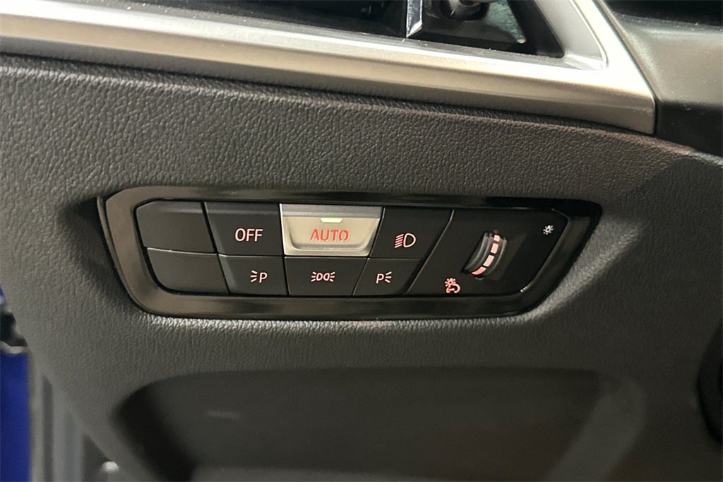 2026 BMW 3 Series 330i