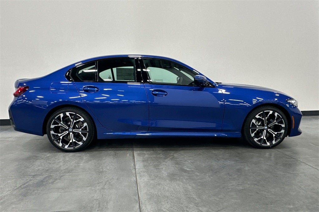 2026 BMW 3 Series 330i