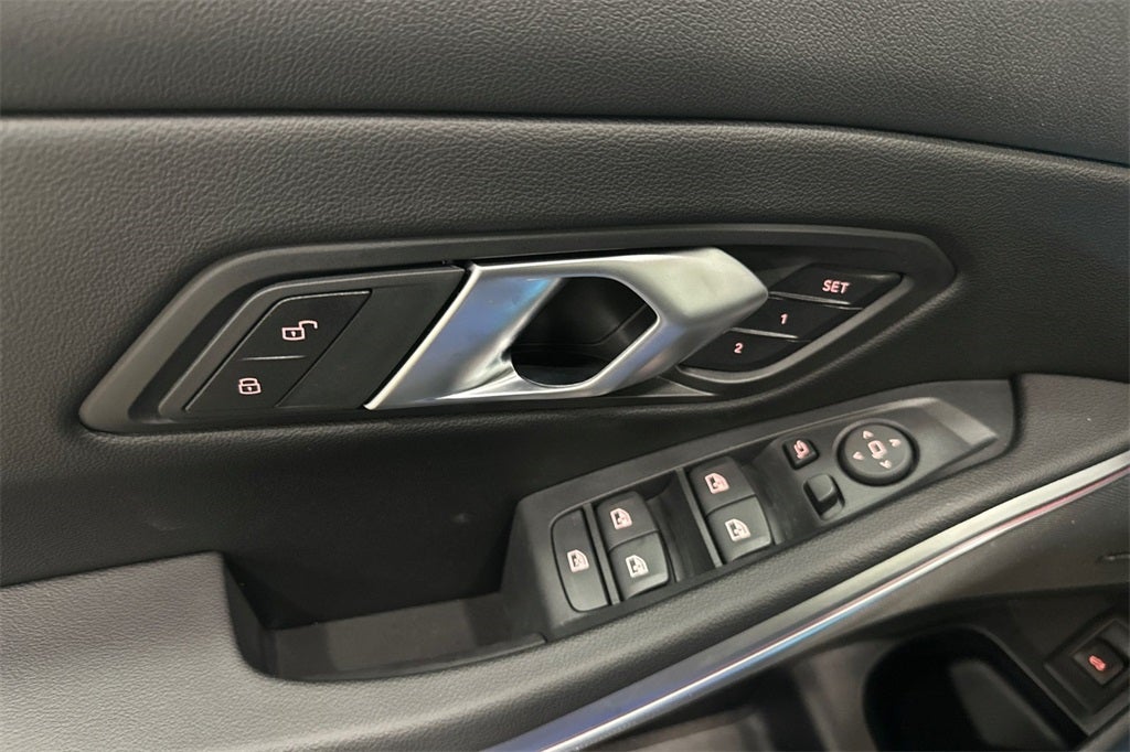 2026 BMW 3 Series 330i