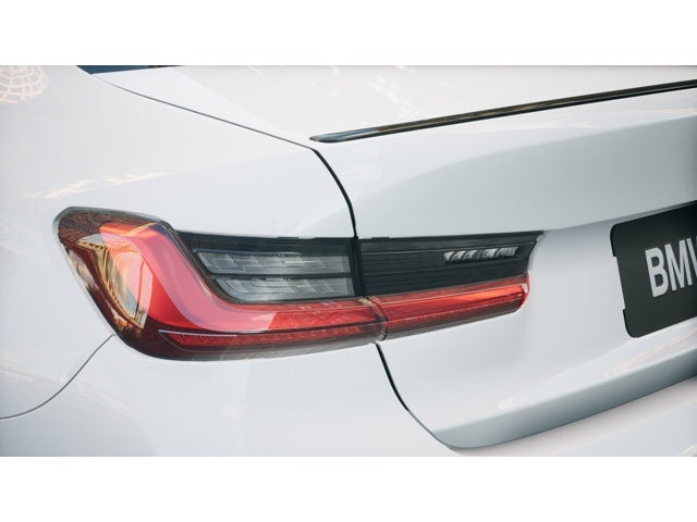 2026 BMW 3 Series 330i