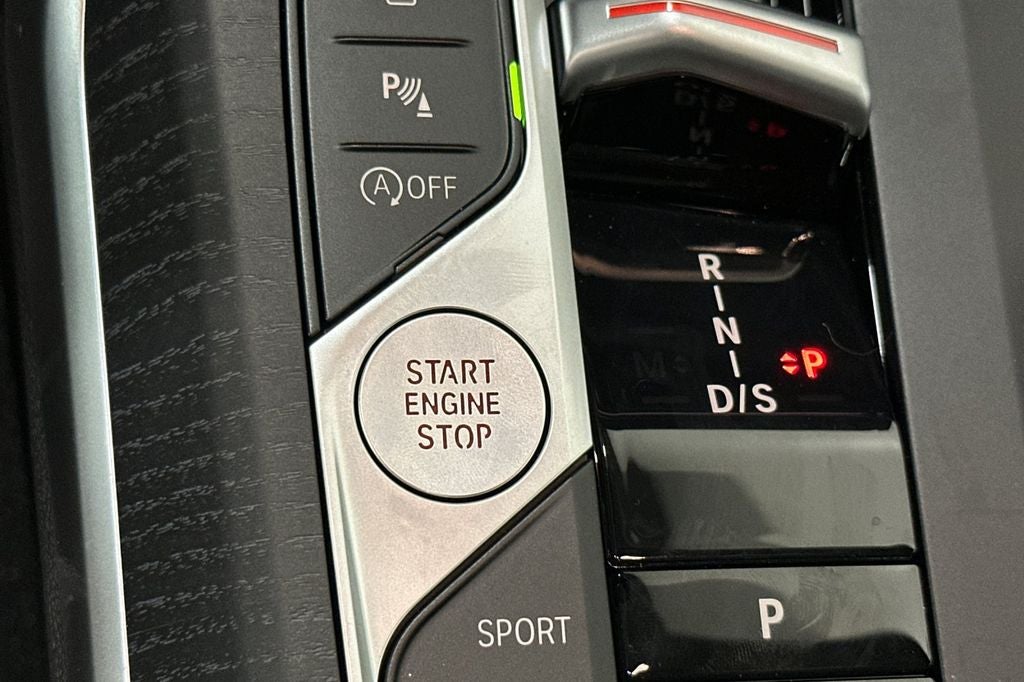 2026 BMW 3 Series 330i