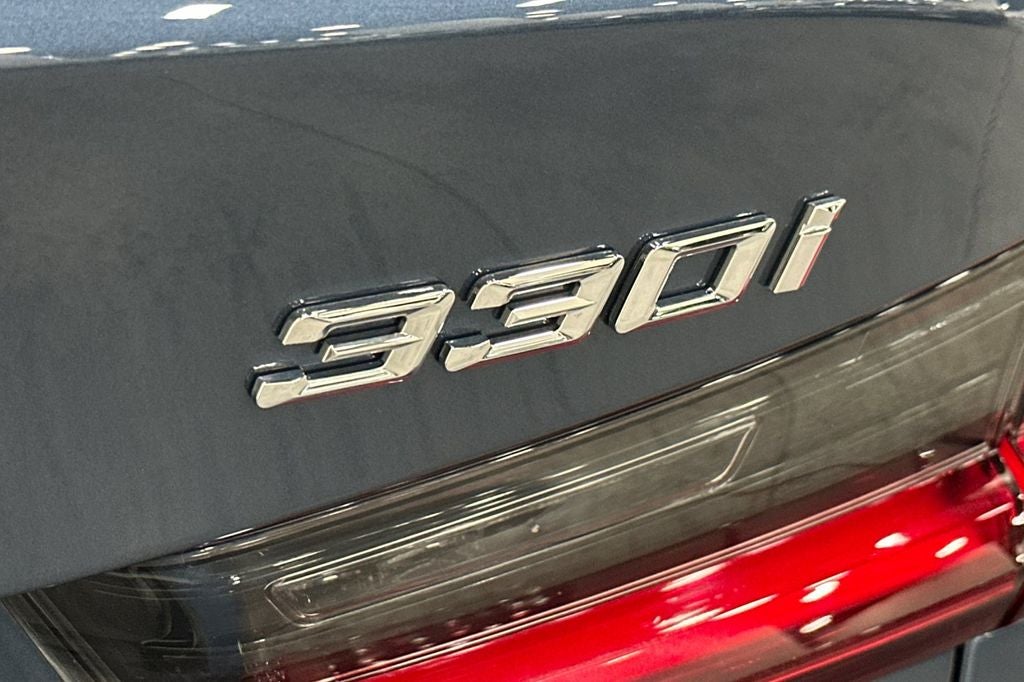 2026 BMW 3 Series 330i
