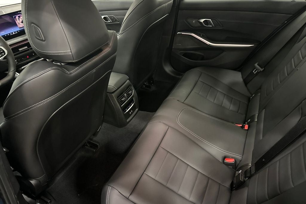 2026 BMW 3 Series 330i