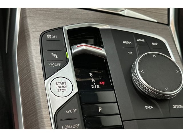 2025 BMW 3 Series 330i