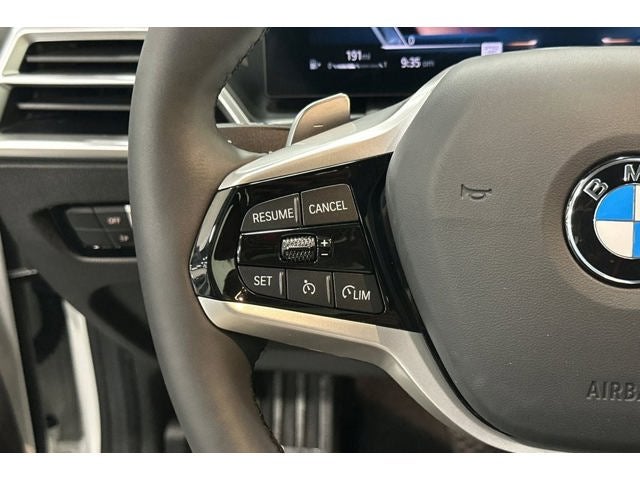 2025 BMW 3 Series 330i