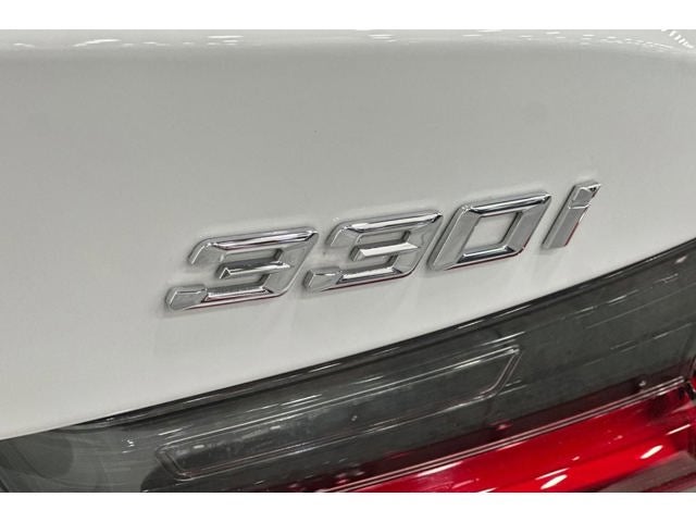 2025 BMW 3 Series 330i