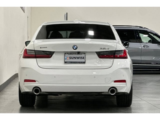 2025 BMW 3 Series 330i