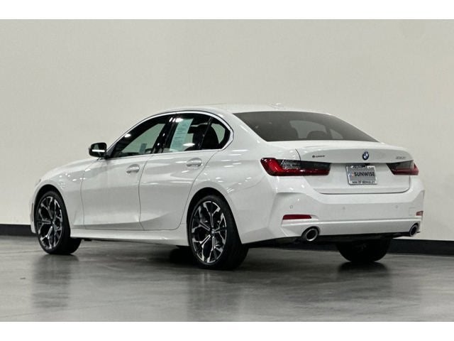 2025 BMW 3 Series 330i
