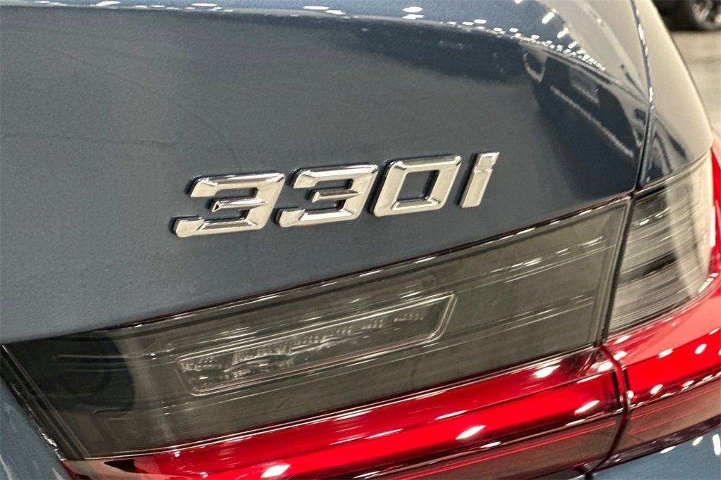 2026 BMW 3 Series 330i