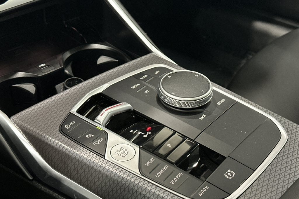 2026 BMW 3 Series 330i