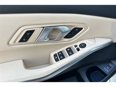 2025 BMW 3 Series 330i
